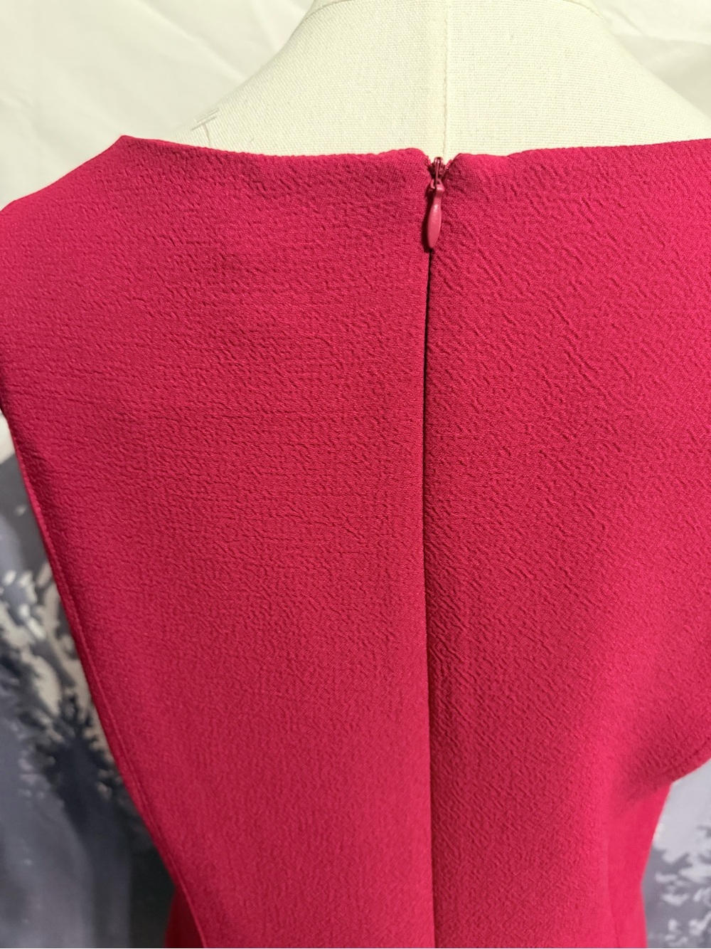 CHAPS Size 10 Vibrant Red Textured Fit & Flare Dress - Picture 6 of 7